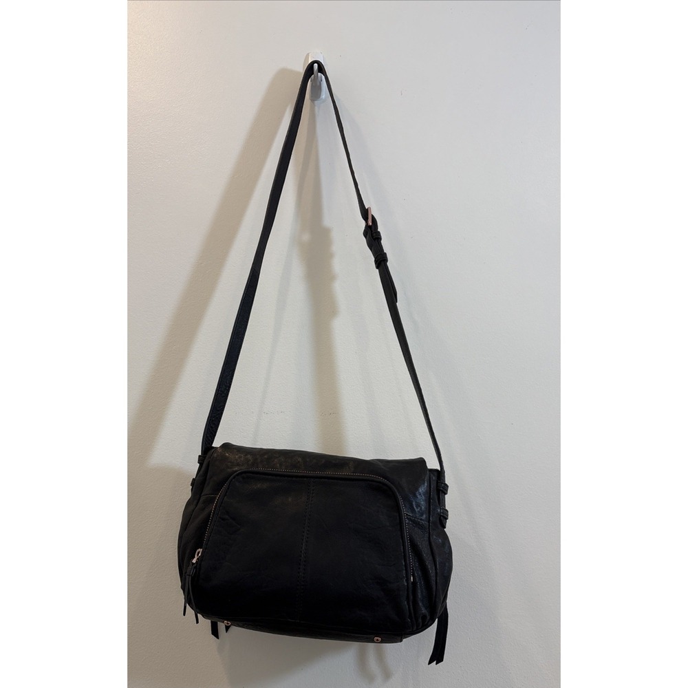 Aimee Kestenberg Bali 2 Leather Pebble Hobo Crossbody Shoulder Bag Black EUC - Picture 3 of 16